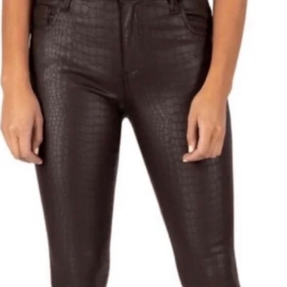 KUT from the Kloth MIA Toothpick Skinny Chocolate Faux Leather Pants / Jeans - Picture 10 of 10